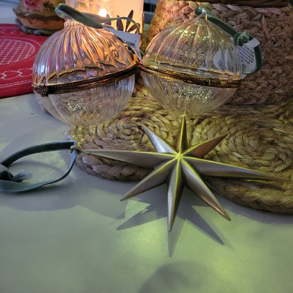 Hearth & Hand Other - Hearth And Hand Ribbed Glass Ornaments With Hinge and Star Decor